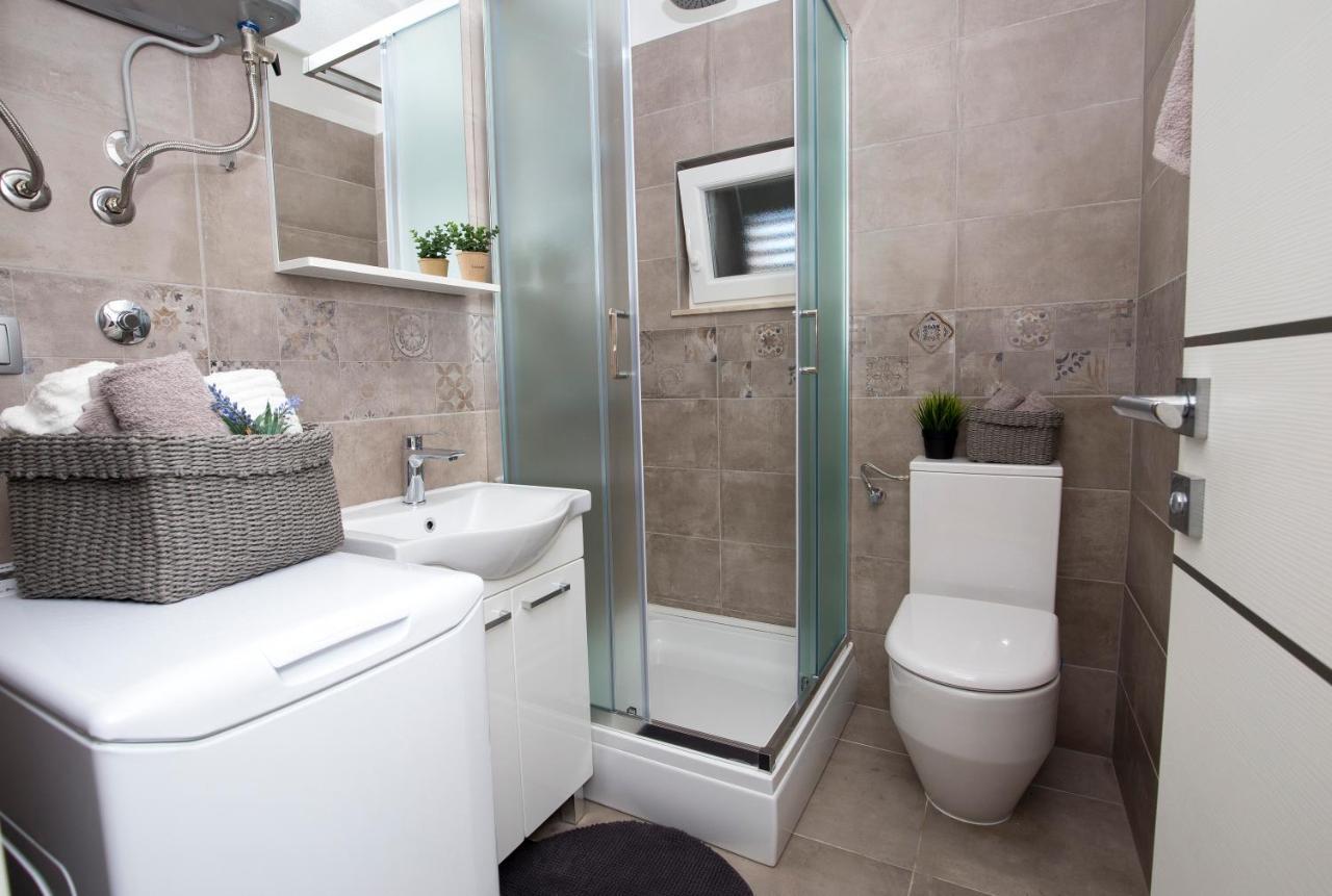 Villa Fides With Private Pool, Garden And Sea View Kastel Novi Екстер'єр фото