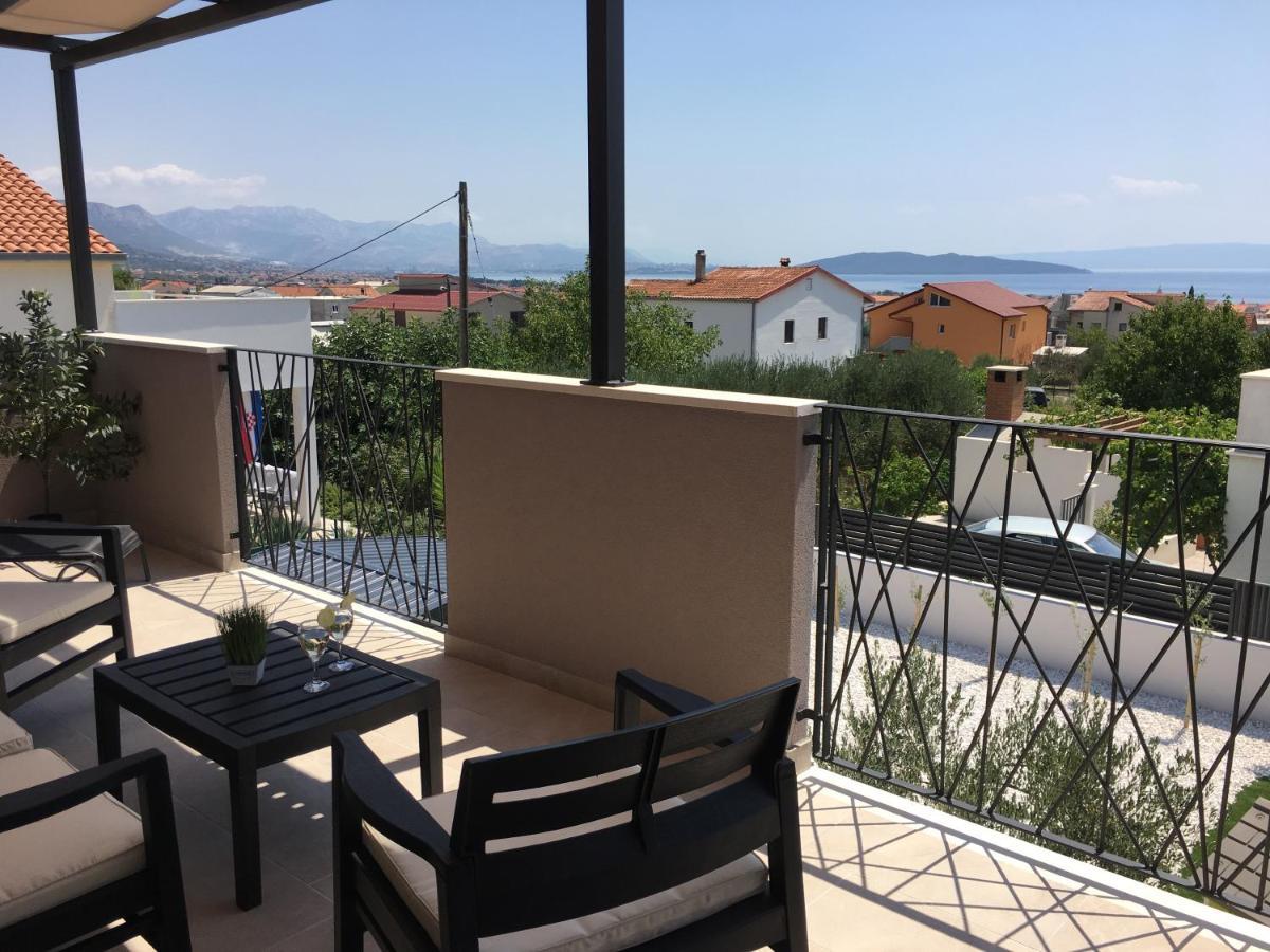 Villa Fides With Private Pool, Garden And Sea View Kastel Novi Екстер'єр фото